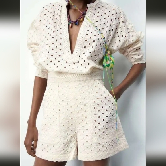 Zara cream beige shorts with cutwork embroidery size Medium Bohemian Cottagecore - Picture 10 of 16